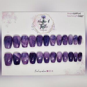Heather & Thistle Luxe Press-On Nails - Violet Nebula - Short Coffin
